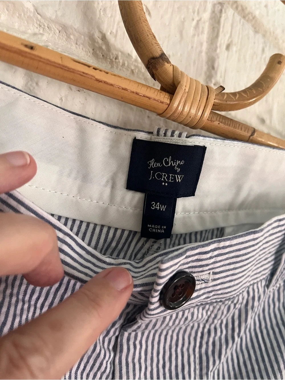 J. Crew Men’s Flex Sz 34 Navy and White Seersucker Flat Front 9” Shorts MSRP $79